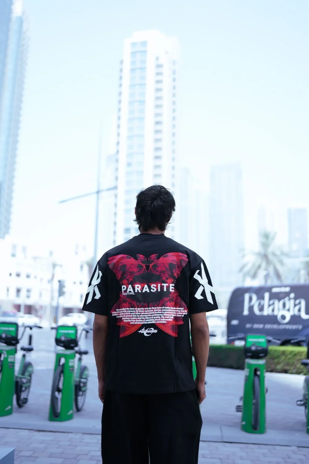 PARASITE OVERSIZED TEES