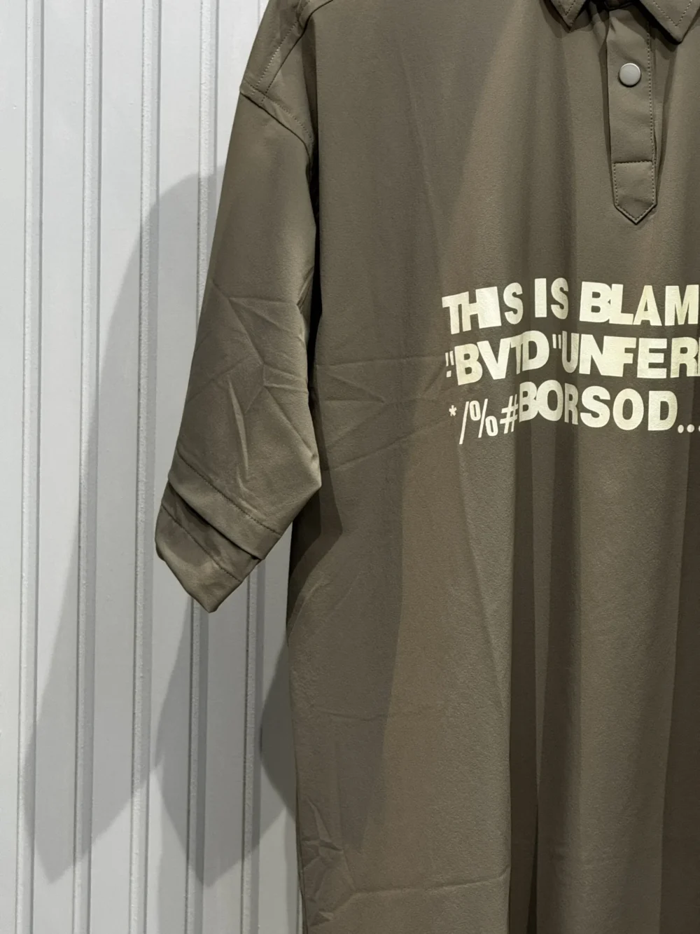 Graphic Print Edition Shirt - Image 2