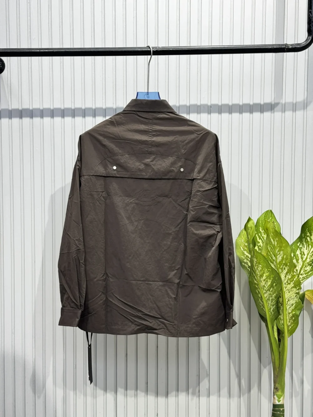 Curved Panel Edition Streetwear Shirt - Image 6