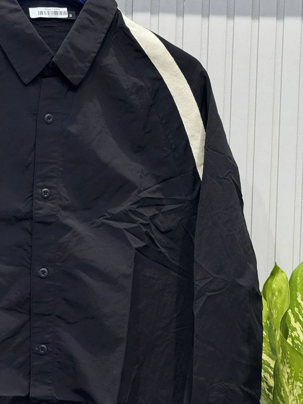 Contrast Stripe Streetwear Shirt - Image 2