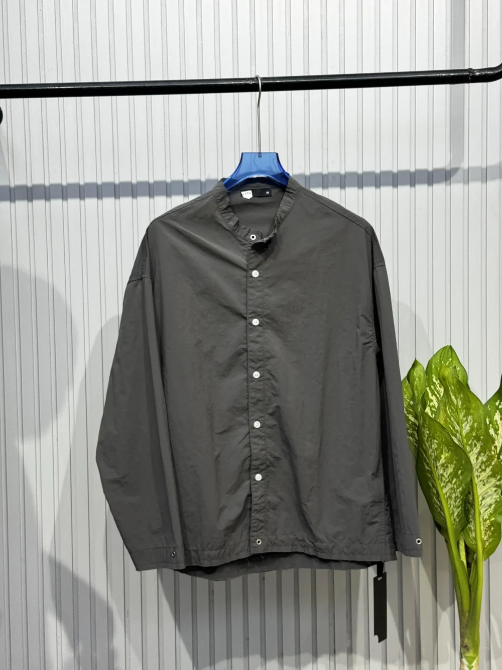 Rugged Mandarin Neck Streetwear Shirt - Image 3