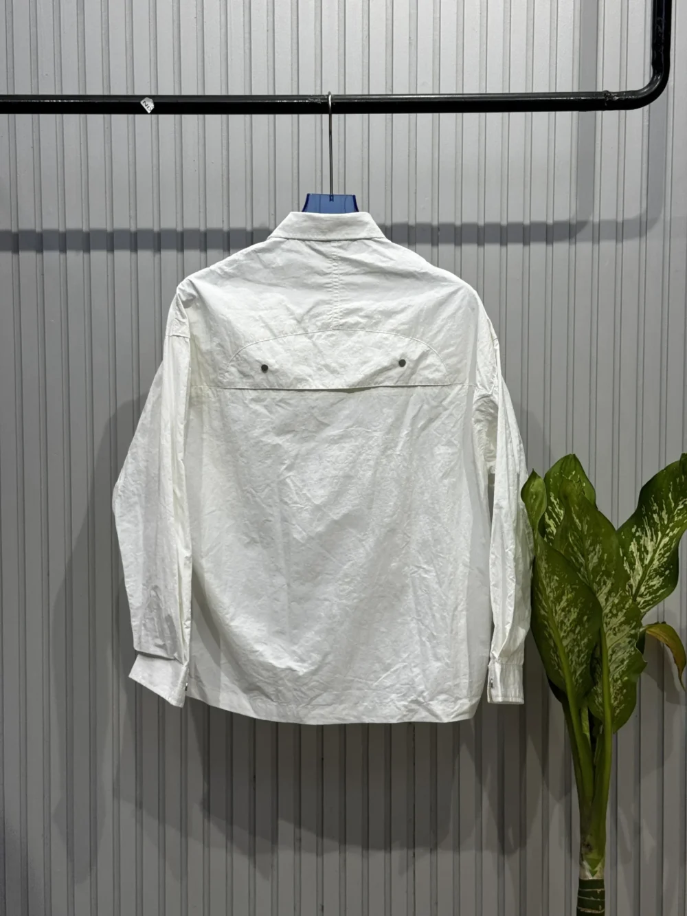 Curved Panel Edition Streetwear Shirt - Image 5