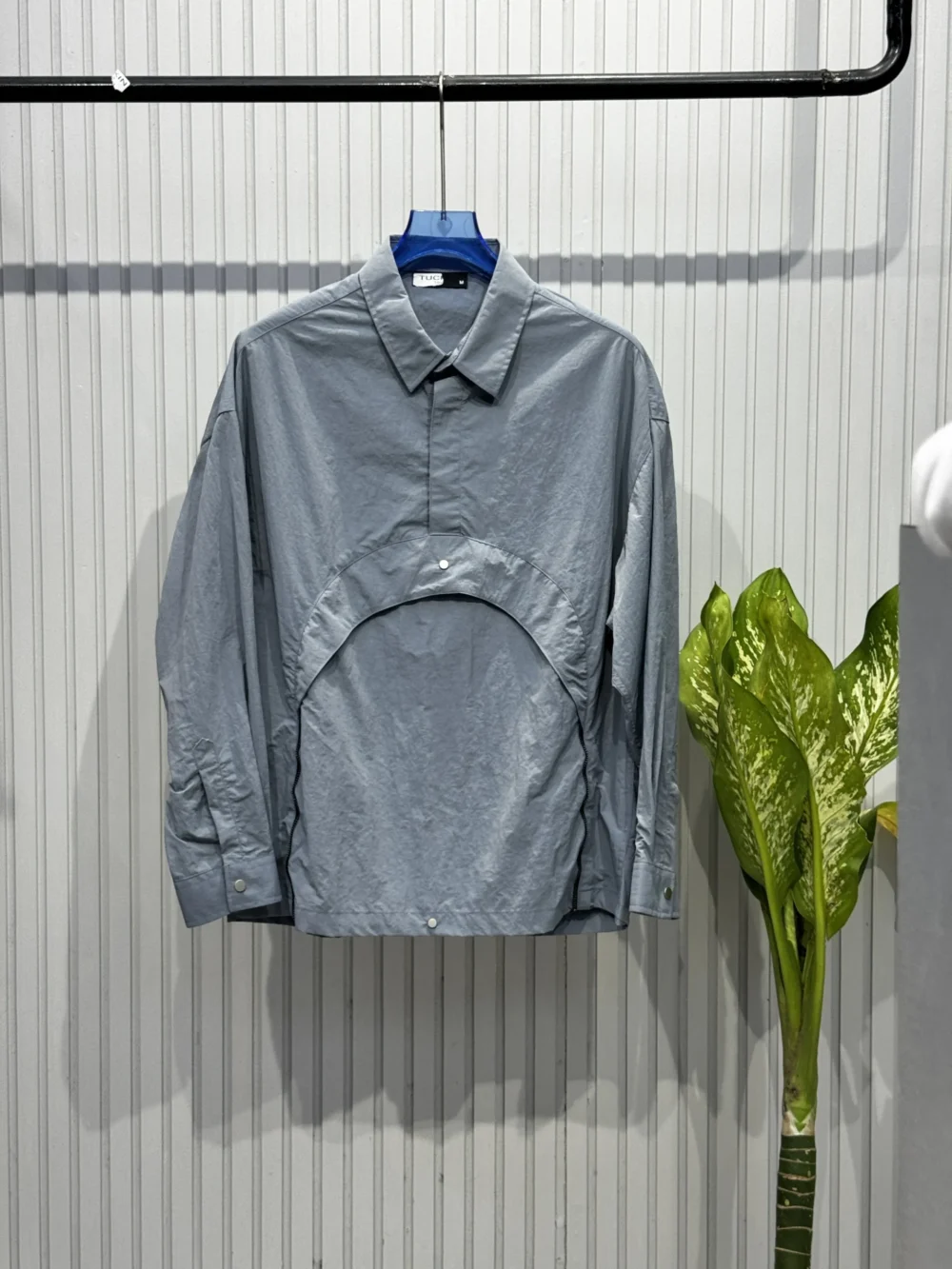 Curved Panel Edition Streetwear Shirt