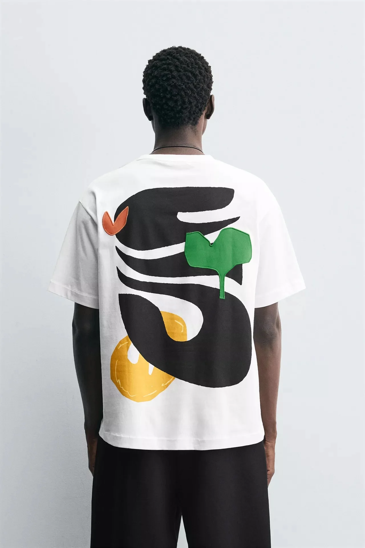 Zara COTRAST PATCH DENIM