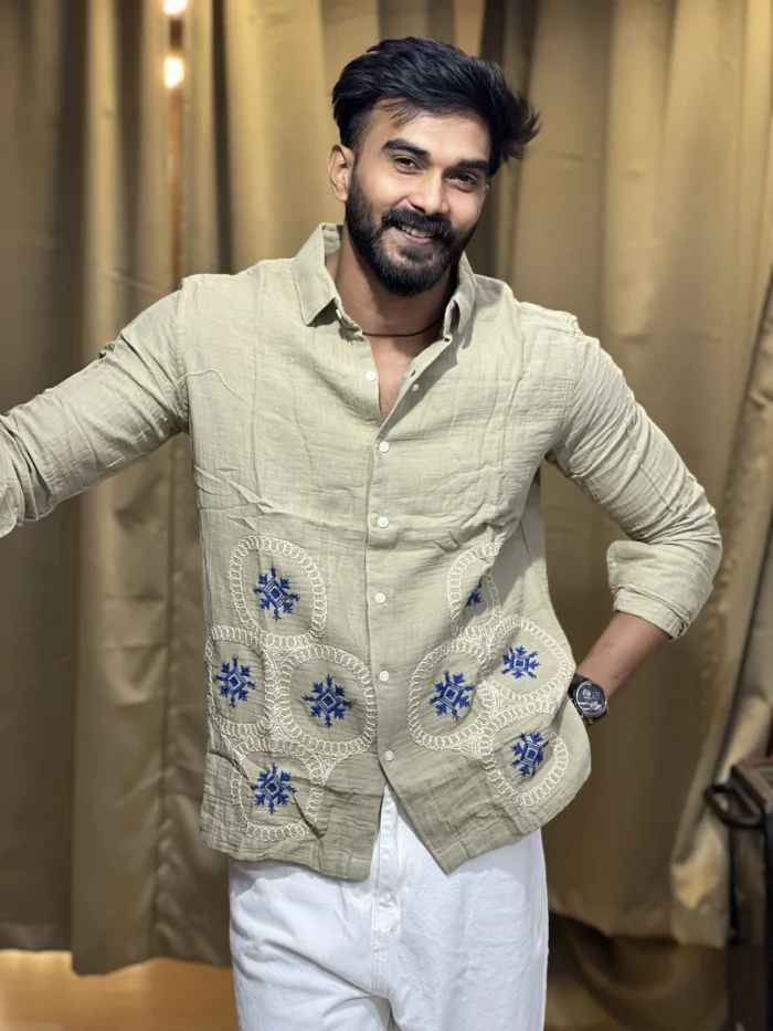 Emroidry linen blend