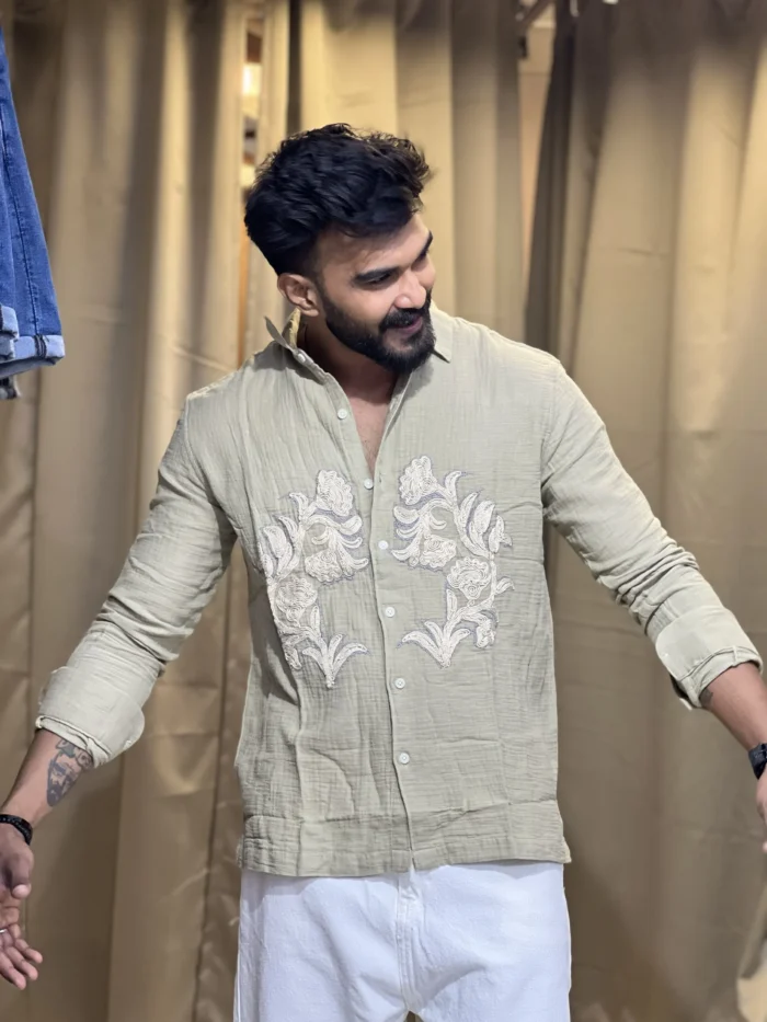 Emroidry linen blend shirt